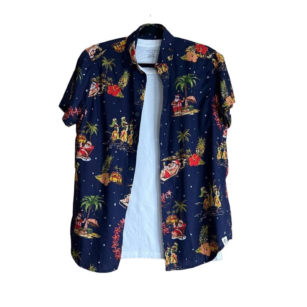 Free Planet Hawaiian Christmas Button Up Shirt Mens S Bundle
